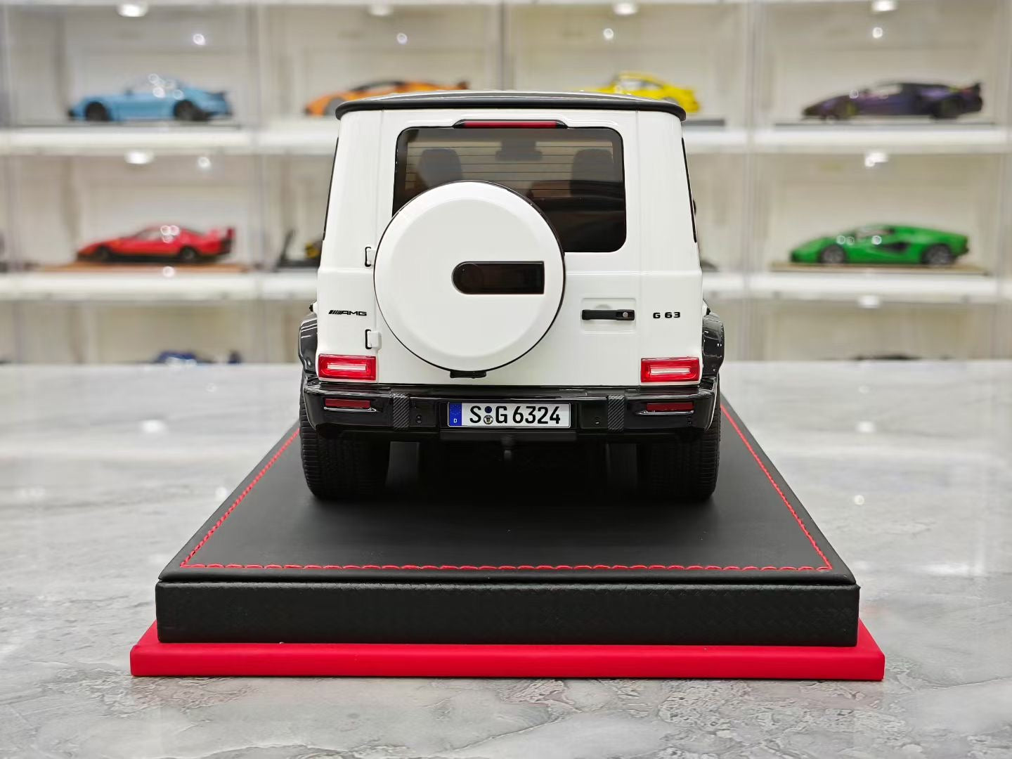 BBA model 1/18 Mercedes-Benz G63 AMG