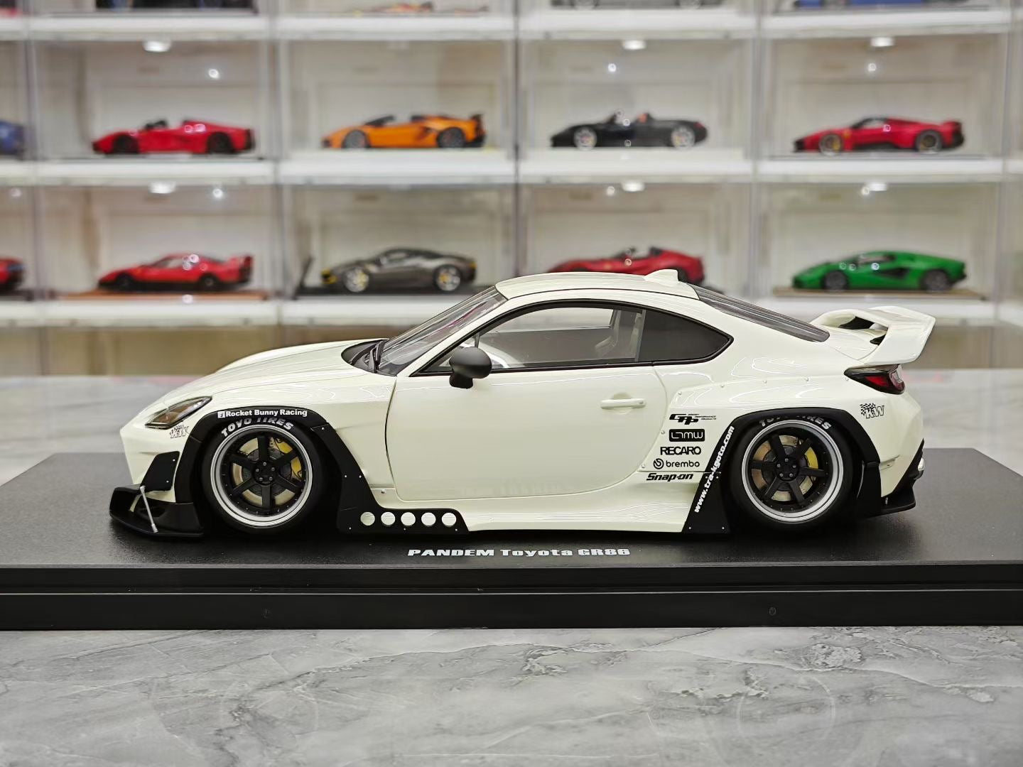 GT Spirit 1/18 Toyota GR86 PANDEM