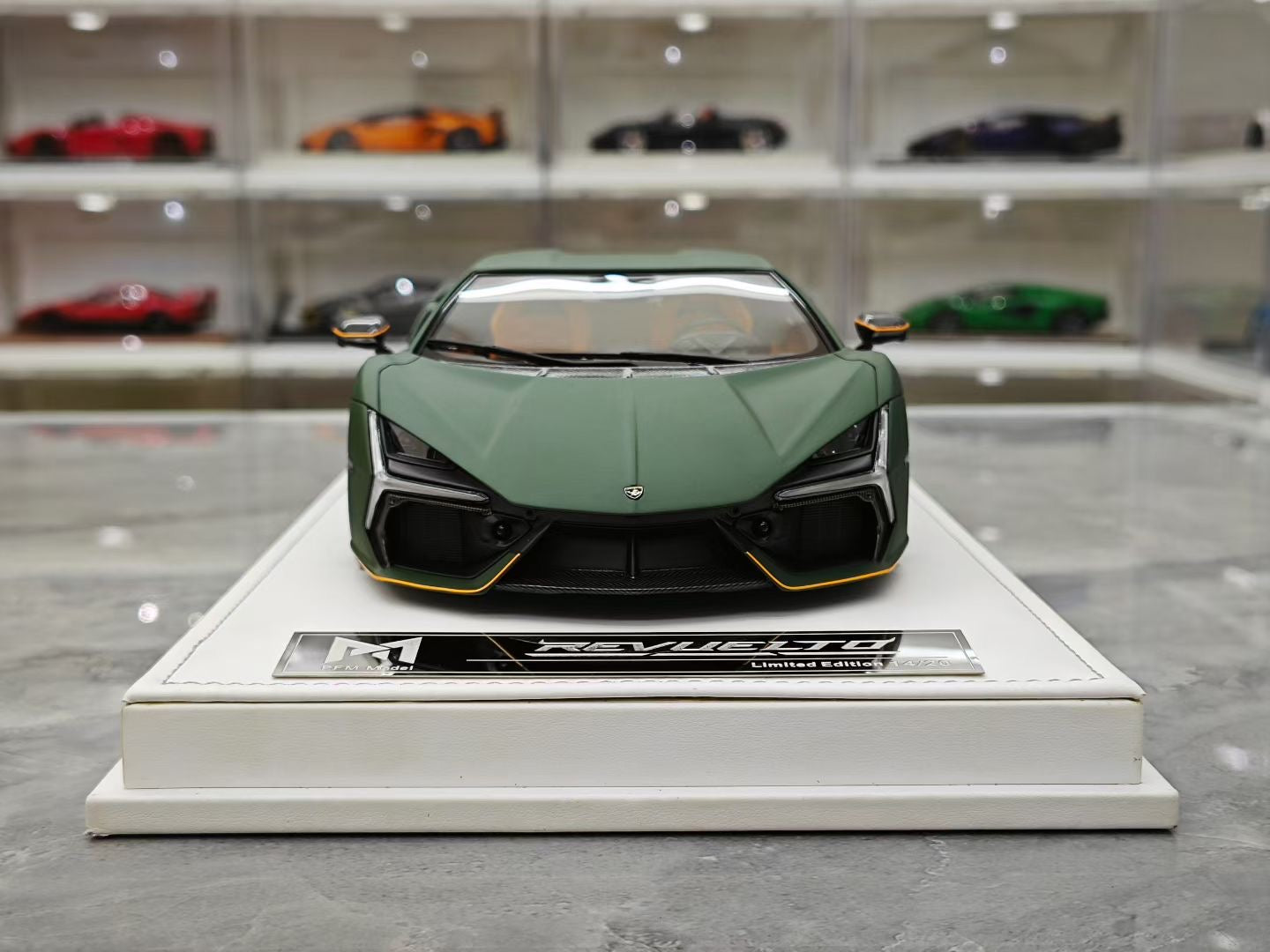 PFM 1/18 Lamborghini Revuelto