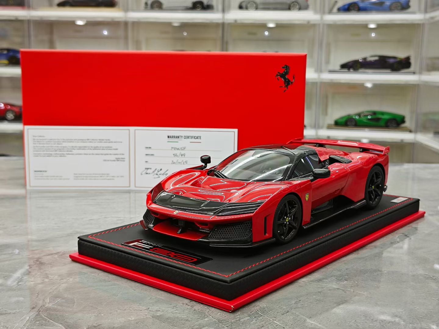 MR 1/18 Ferrari F80 New King Hardtop