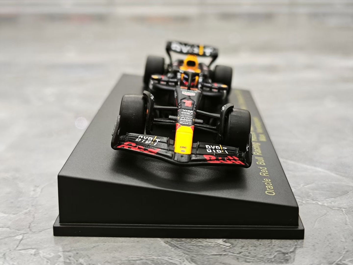 Spark 2024 Championship-Winning RB20 (Verstappen) – 1:64 Scale Die-cast Model