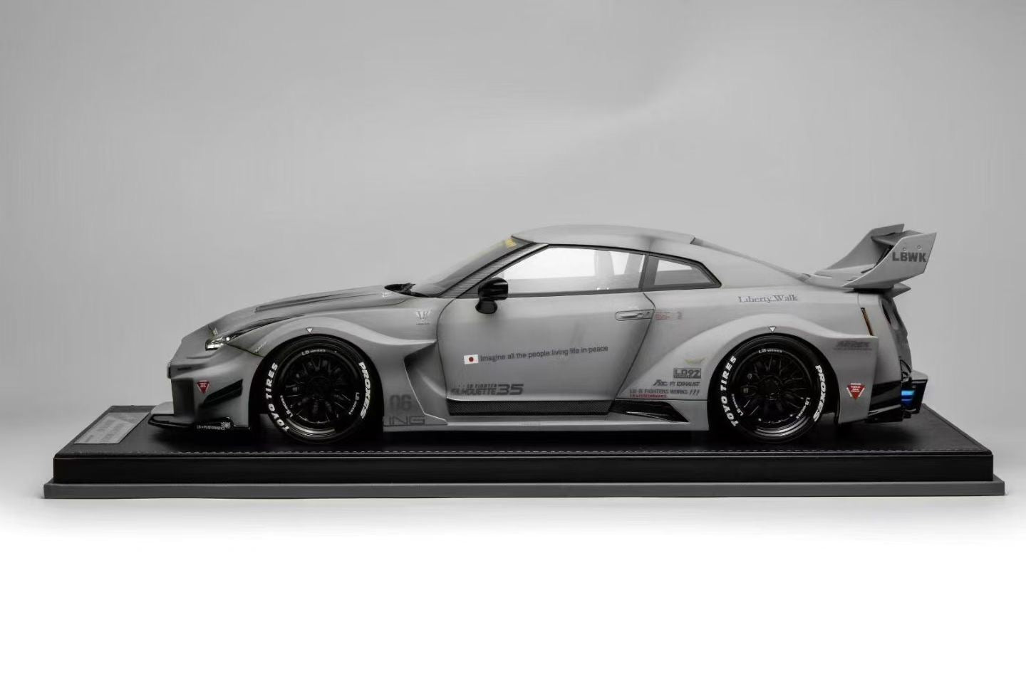 IVY [New Product] Introduces the IVY Image Series: Customized LB-Silhouette Works GT Nissan 35GT-RR 1/12 Resin Car Model in Battle Gray