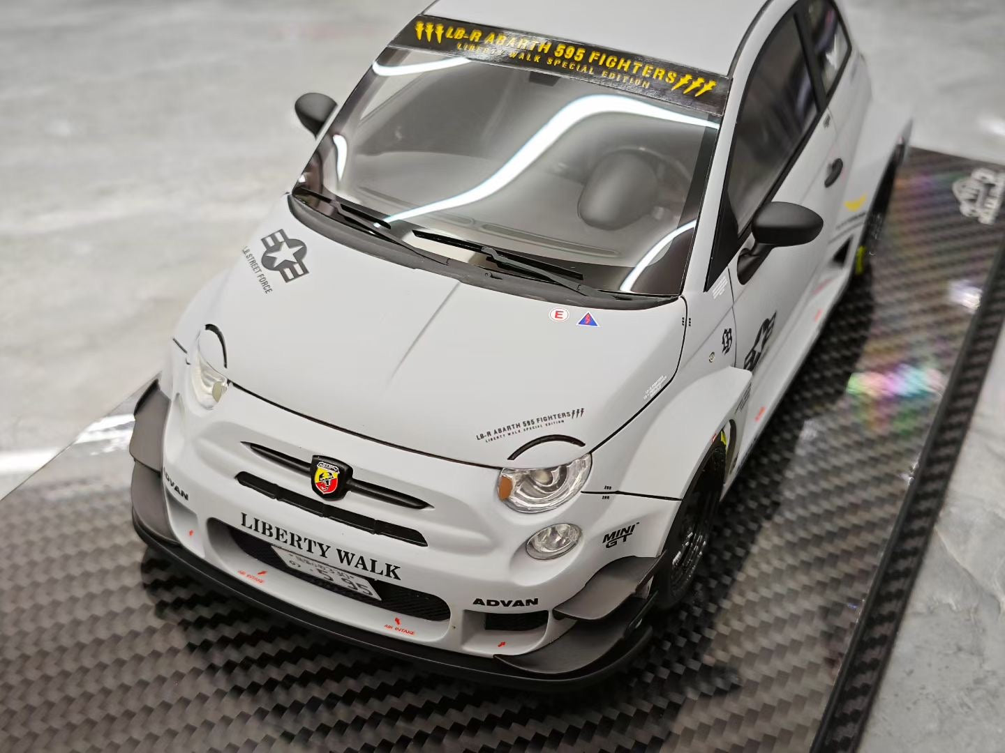 VIP 1/18 Abarth 595 LB Widebody