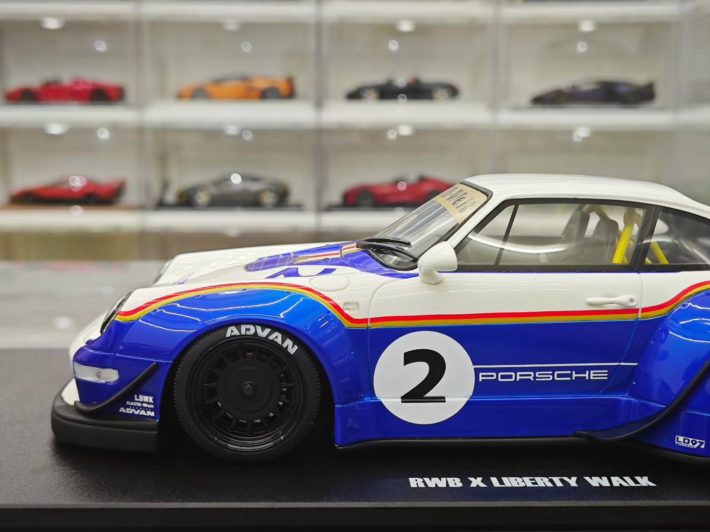 GT Spirit 1/18 2023 Porsche 911 RWB X LIBERTY
