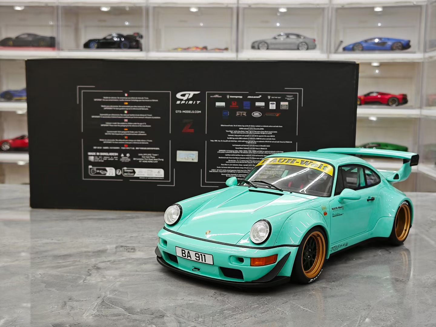 GT Spirit 1/12 Porsche 964 RWB Widebody