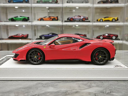 BBA Model Ferrari 488 Pista 1:18