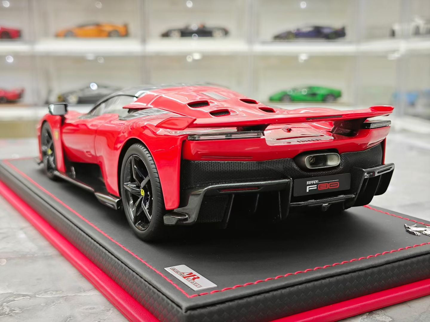 MR 1/18 Ferrari F80 New King Hardtop