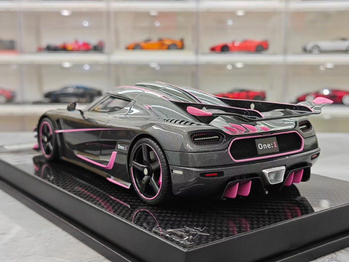 BBA Model Koenigsegg One:1 1:18 Resin Model