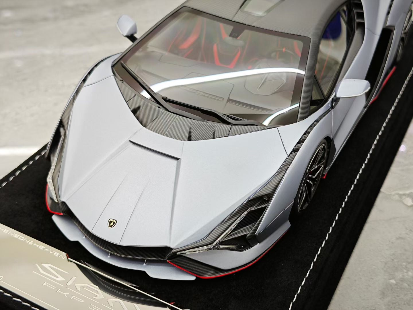 HH Model 1/18 Lamborghini Sian FKP 37