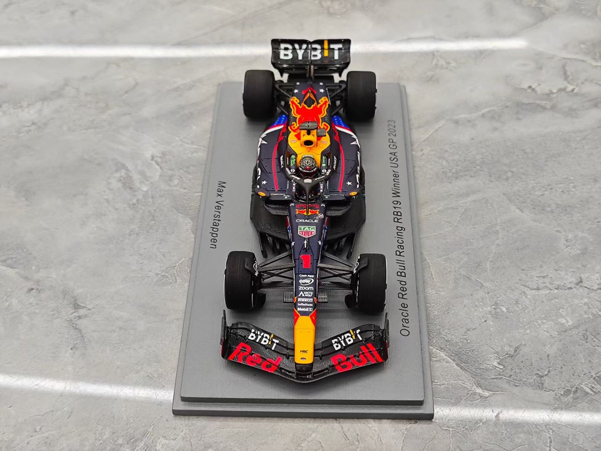 Spark 1:43 Red Bull RB19 (Verstappen) – 2023 US GP Special Livery (Winner)