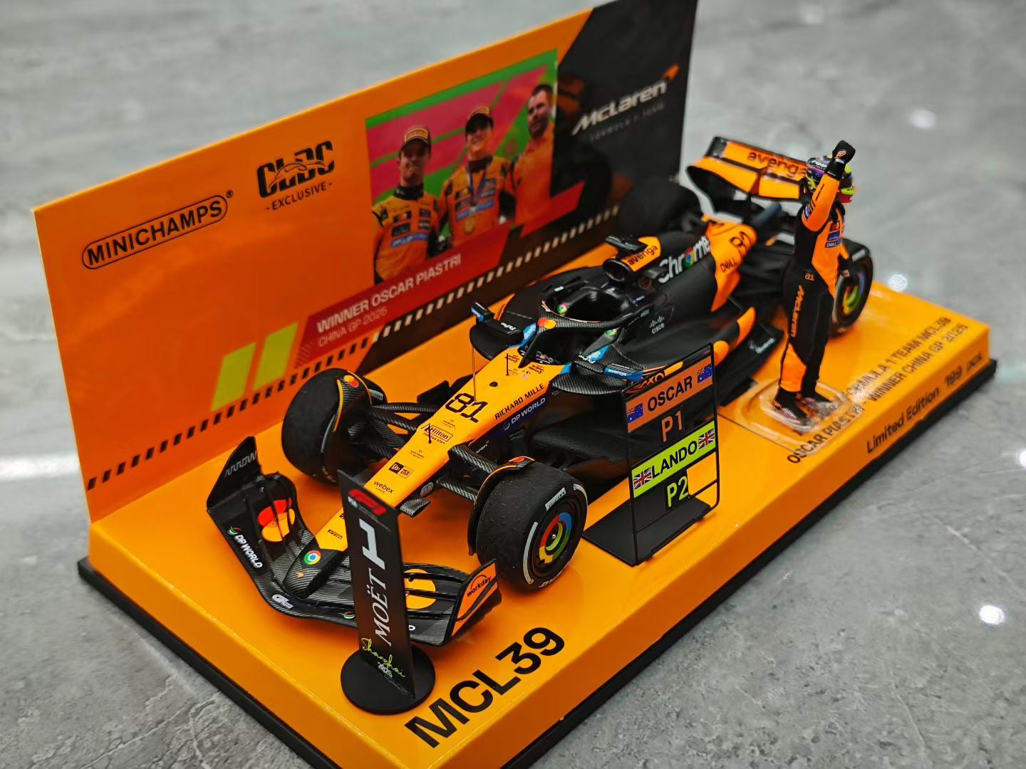 MINICHAMPS  1/43 2025 China Grand Prix MCL39 Special Edition Piastri F1