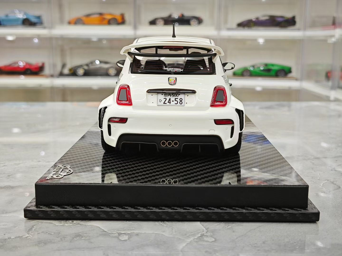 VIP 1/18 Abarth 595 LB Widebody