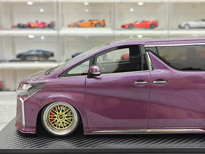 IG Toyota Alphard (H30W) Limited Edition Resin Model (1:18 Scale)
