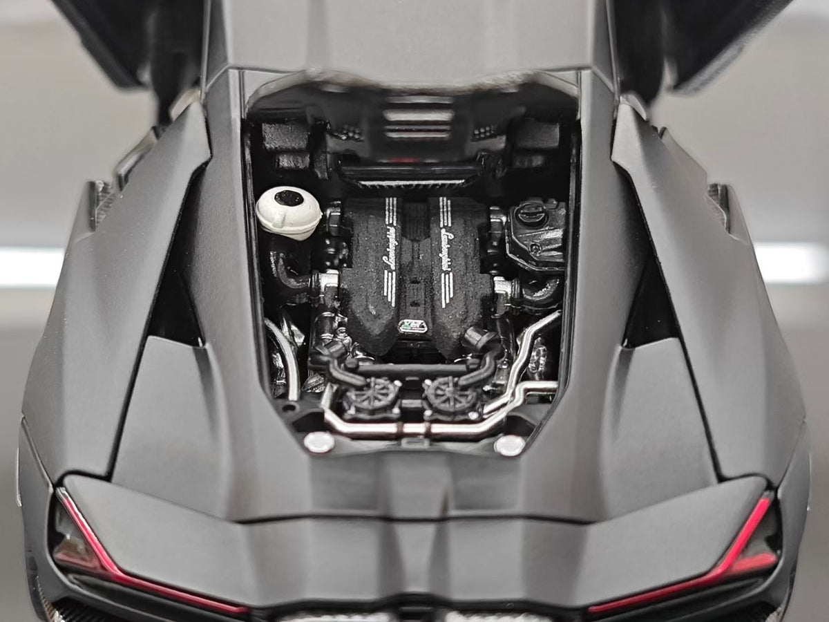 LCD Lamborghini Revuelto (New Flagship V12) – 1:43 Scale Die-cast Model with Fully Opening Parts
