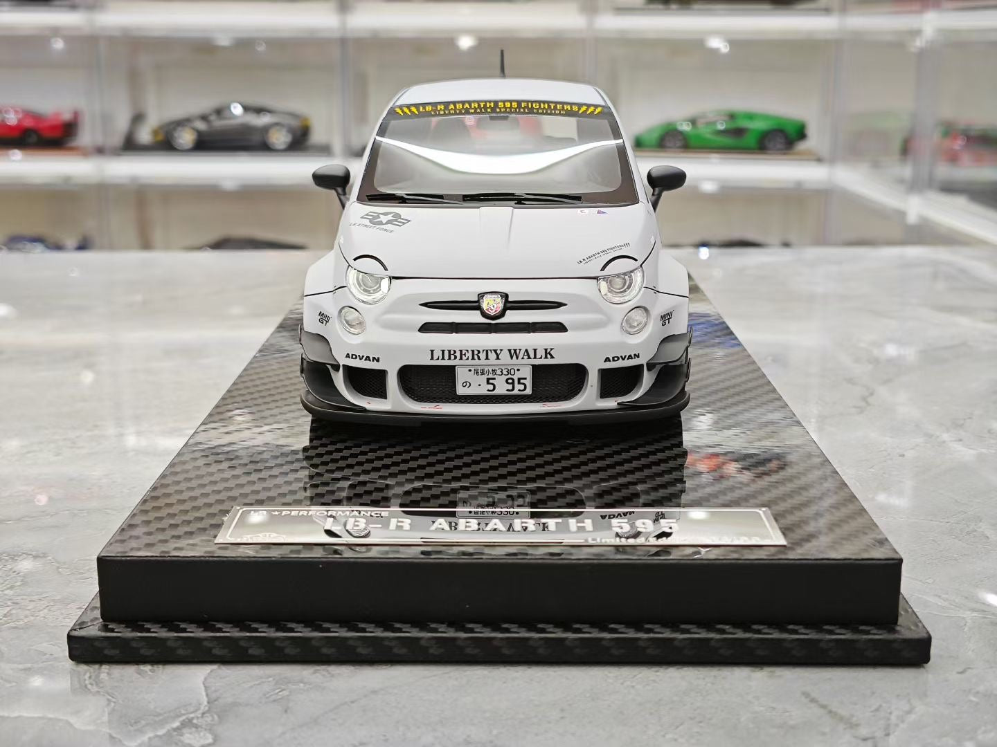 VIP 1/18 Abarth 595 LB Widebody
