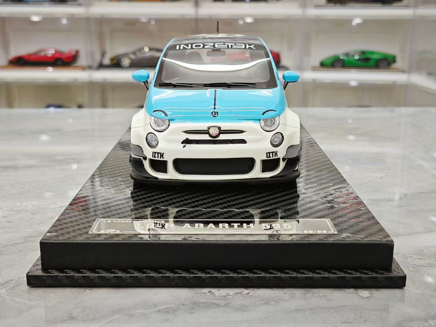 VIP 1/18 Abarth 595 LB Widebody