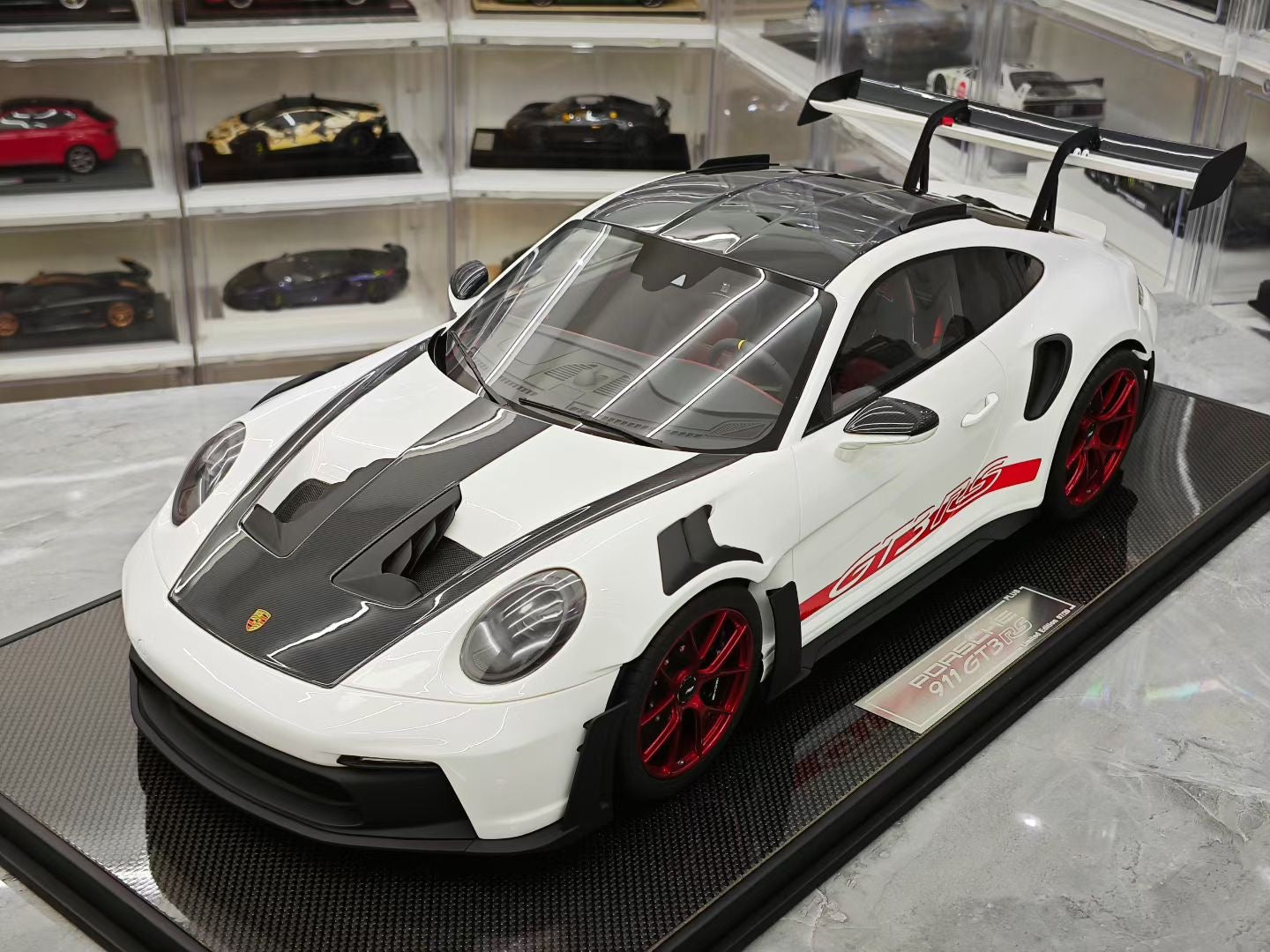 DM 1/8 Porsche 911 GT3RS Weissach Package