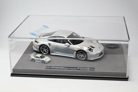 T & P's high-end resin Porsche 911 GT3 RS Sonderwunsch, now in stock in 1/18 and 1/64 scales.