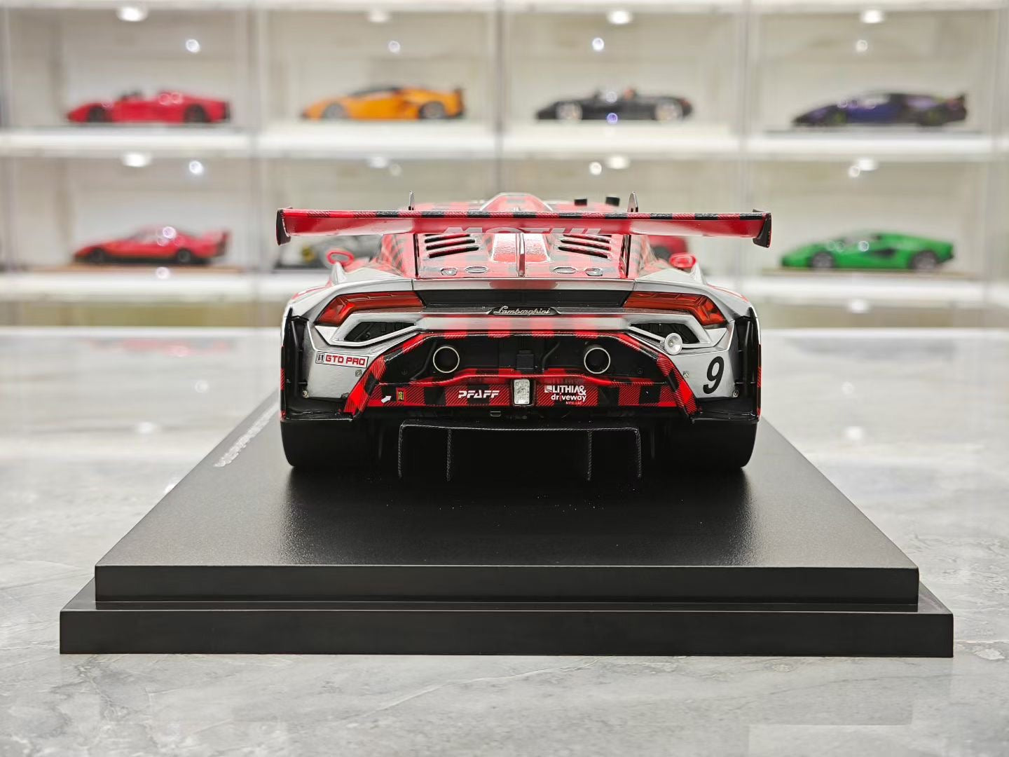 Topspeed 1/18 Lamborghini Huracan GT3 EVO2 #9