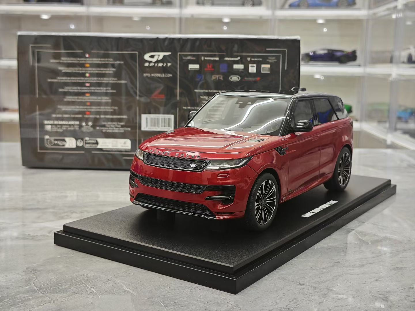 GT Spirit 1/18 Land Rover Range Rover Sport