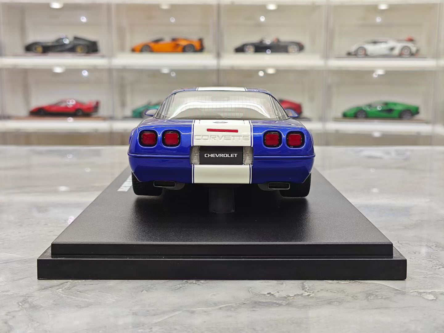 GT Spirit 1/18 Chevrolet Corvette C4 Resin