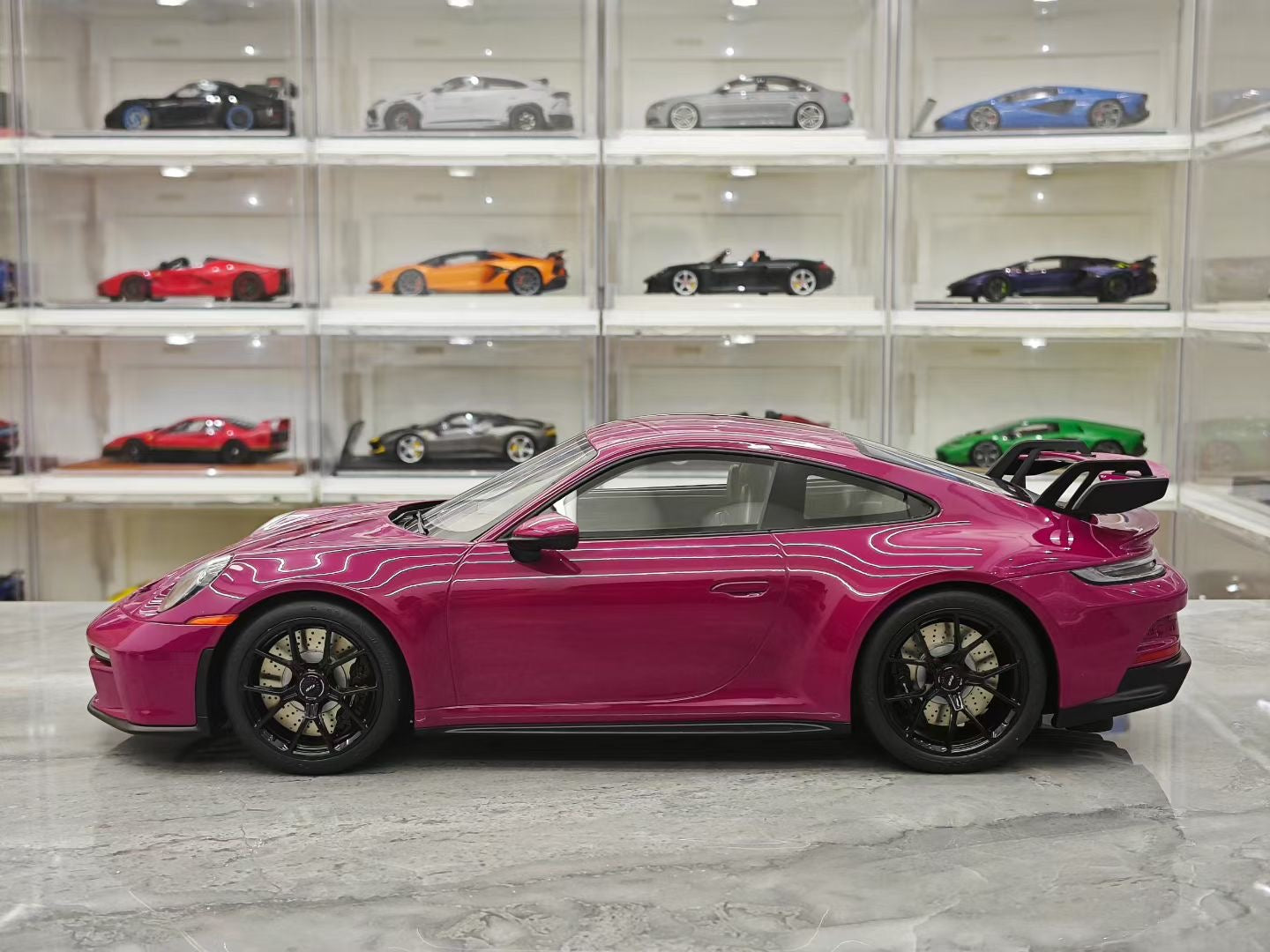 GT Spirit 1/12 Porsche 911 992 GT3