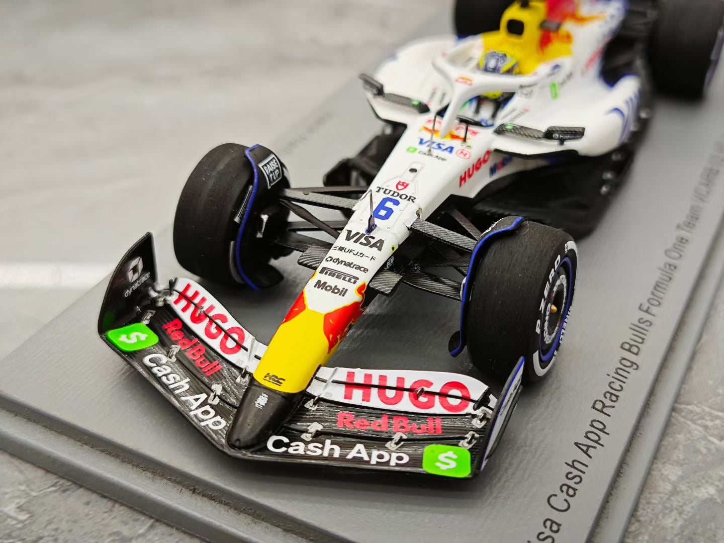 SPARK 1/43 2025 Australian Grand Prix RB02 Hadjar F1