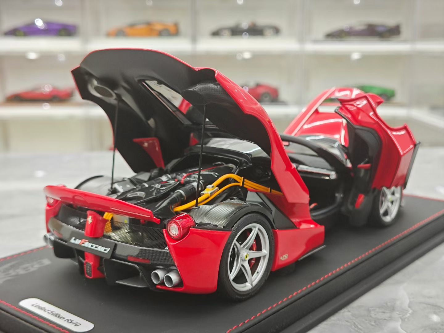 BBR 1/18 Ferrari LaFerrari Convertible Alloy Silver Wheels