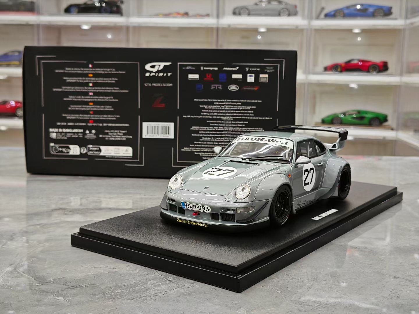 GT Spirit 1/18 Porsche 993 RWB