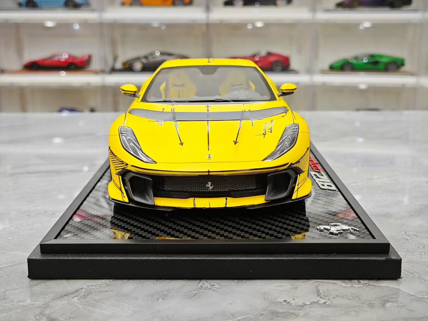 BBR 1/18 Ferrari 812 Competizione Sketch