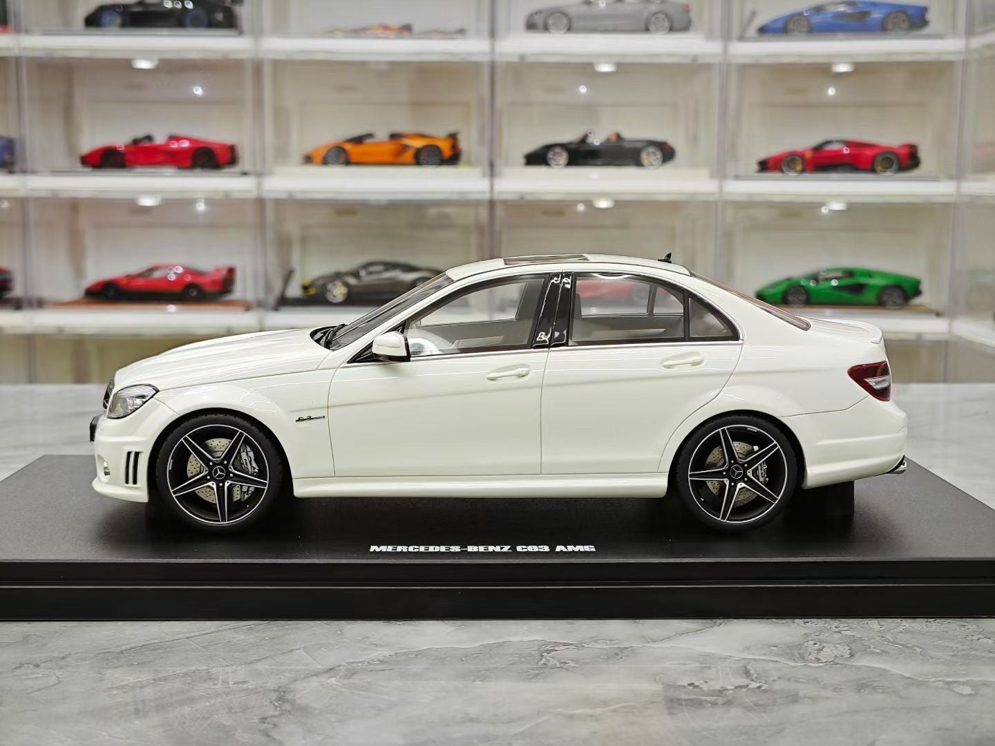 GT Spirit 1/18 2007 Mercedes-Benz C63 AMG