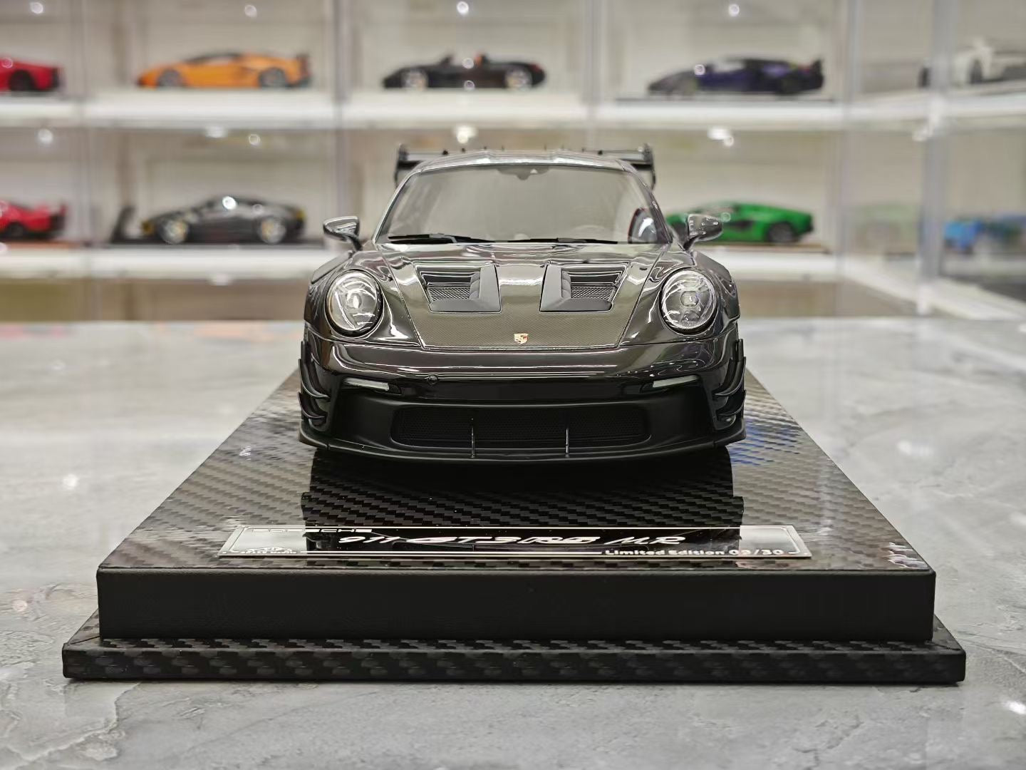 VIP 1/18 Porsche 911 GT3 RS - Manthey Racing