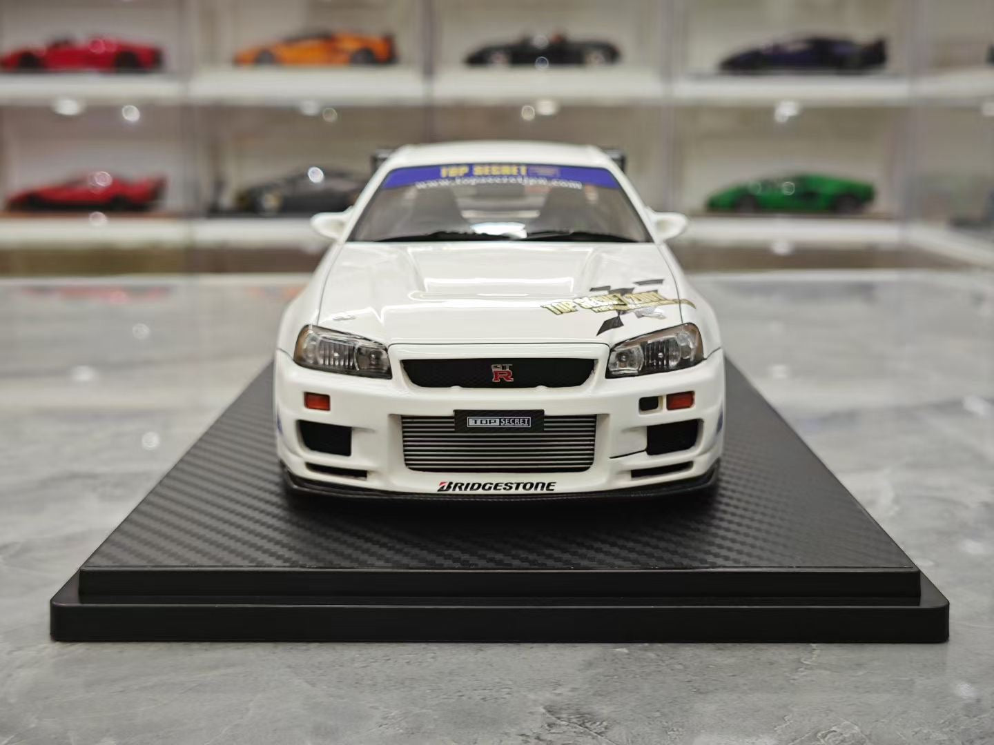 IG 1/18 Nissan GTR BN R34 Resin Car Model