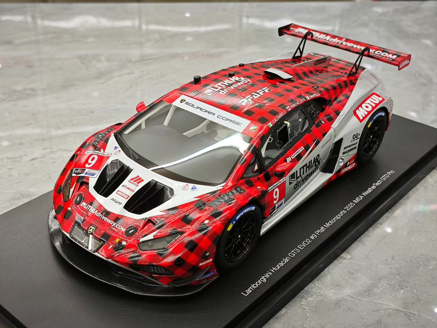 Topspeed 1/18 Lamborghini Huracan GT3 EVO2 #9