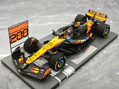 Minichamps 2025 Hungarian GP MCL39 Piastri F1 1:18