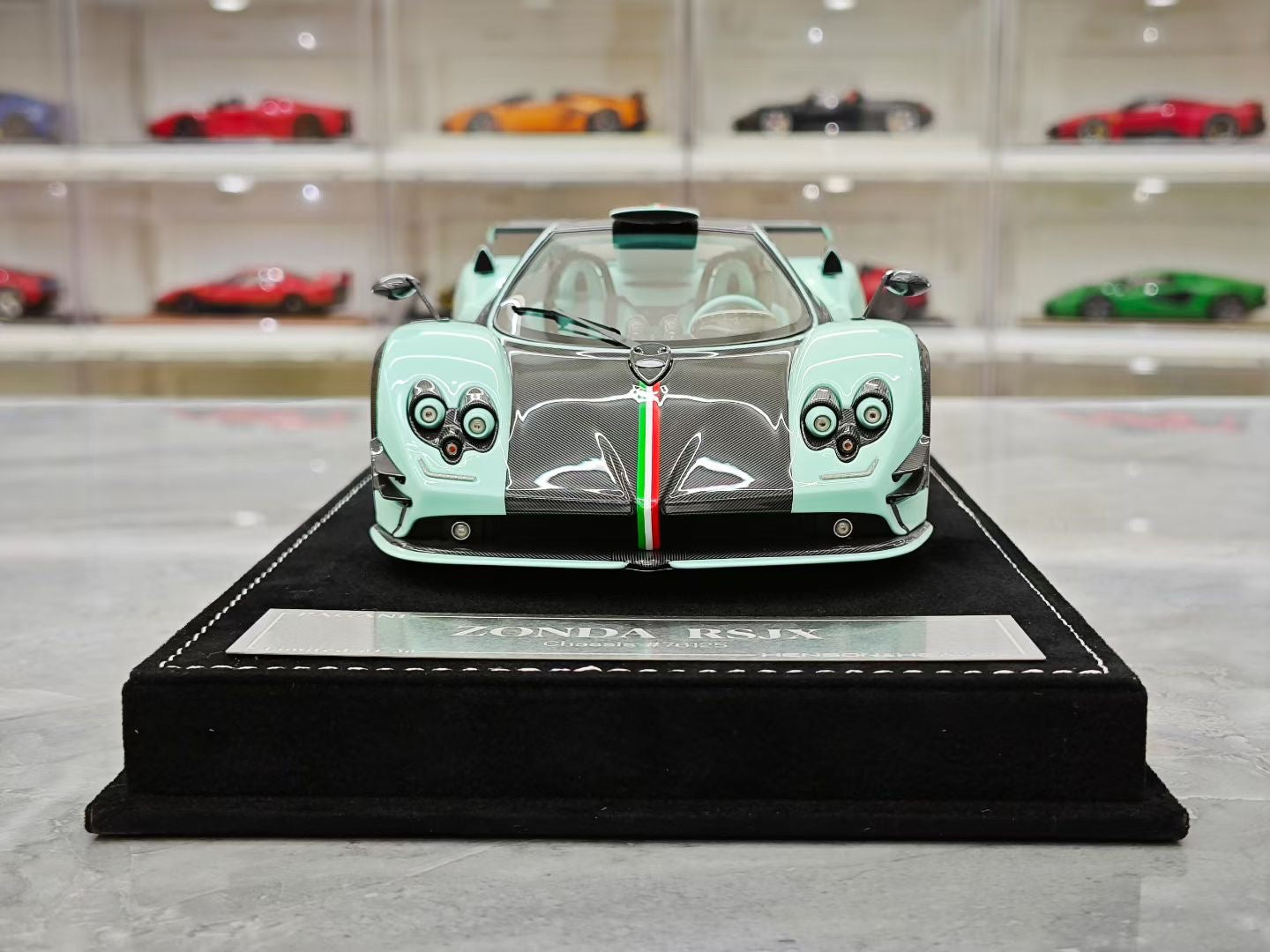 HH Model 1/18 Pagani Zonda 760