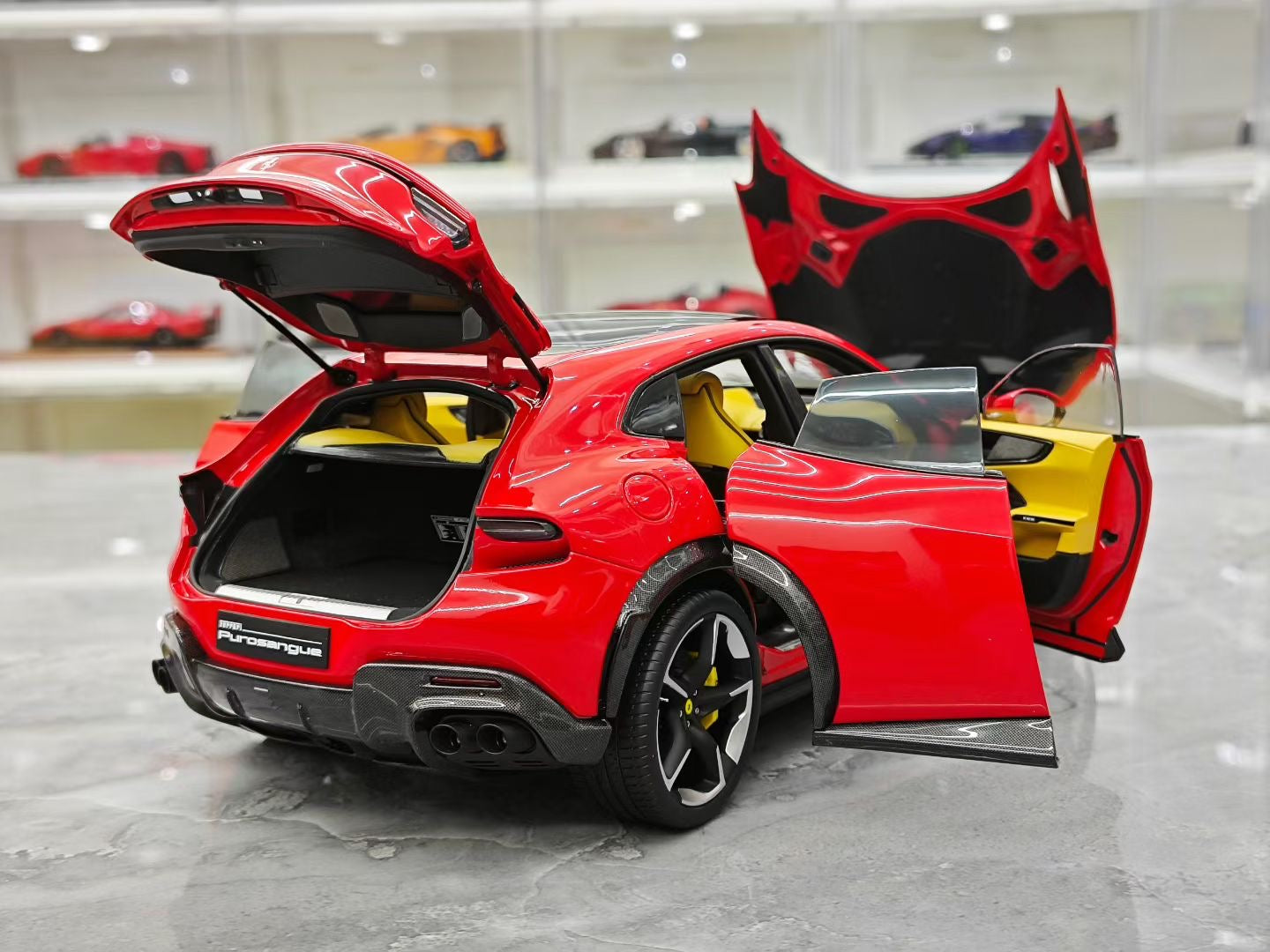 BBR 1/18 Ferrari FUV Purosangue (with sunroof)