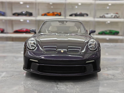 GT Spirit 1/12 Porsche 911 992 GT3 Resin
