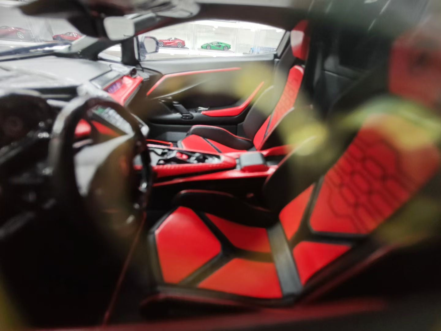 PFM 1/18 Lamborghini Revuelto