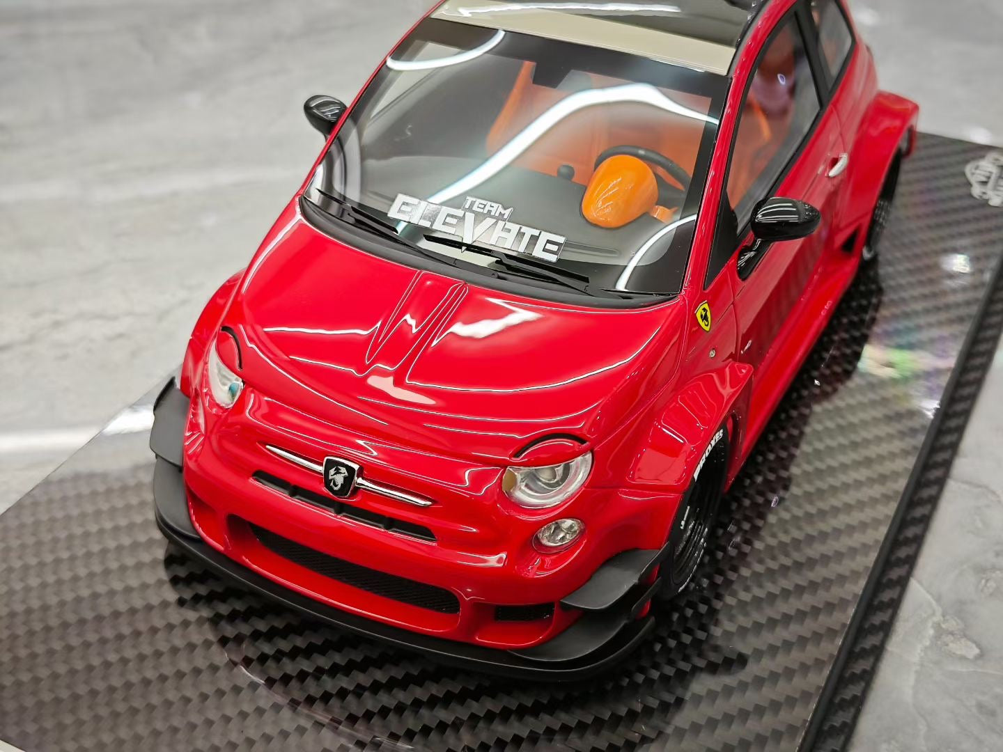 VIP 1/18 Abarth 595 LB Widebody