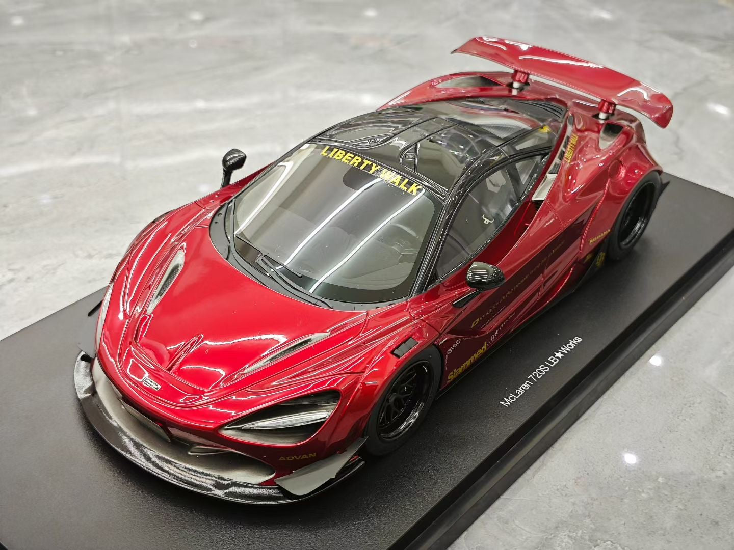 Topspeed 1/18 McLaren 720S LB Resin Model
