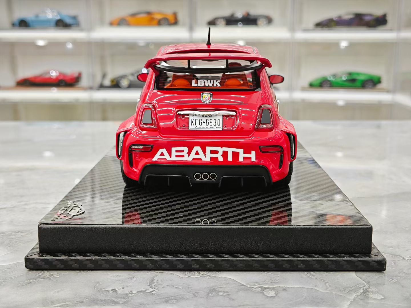 VIP 1/18 Abarth 595 LB Widebody