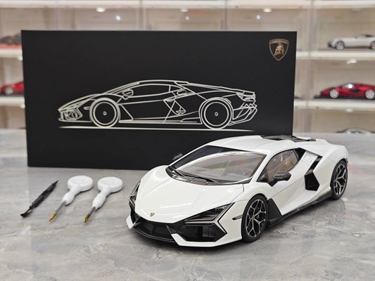 LCD Lamborghini Revuelto (New Flagship V12) 1:18 Scale Die-cast Model – Fully Opening Parts