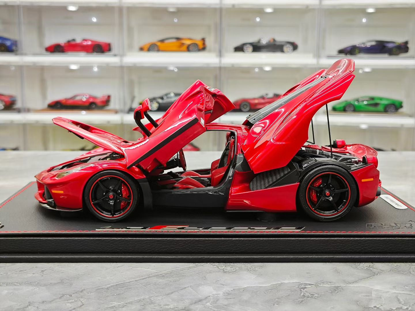 BBR 1/18 Ferrari Alloy LaFerrari in Hamilton Red - Model Car