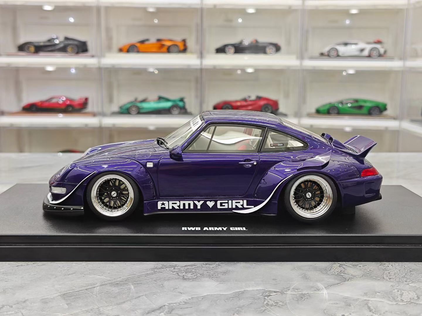 GT Spirit 1/18 Porsche 993 RWB ARMY Resin