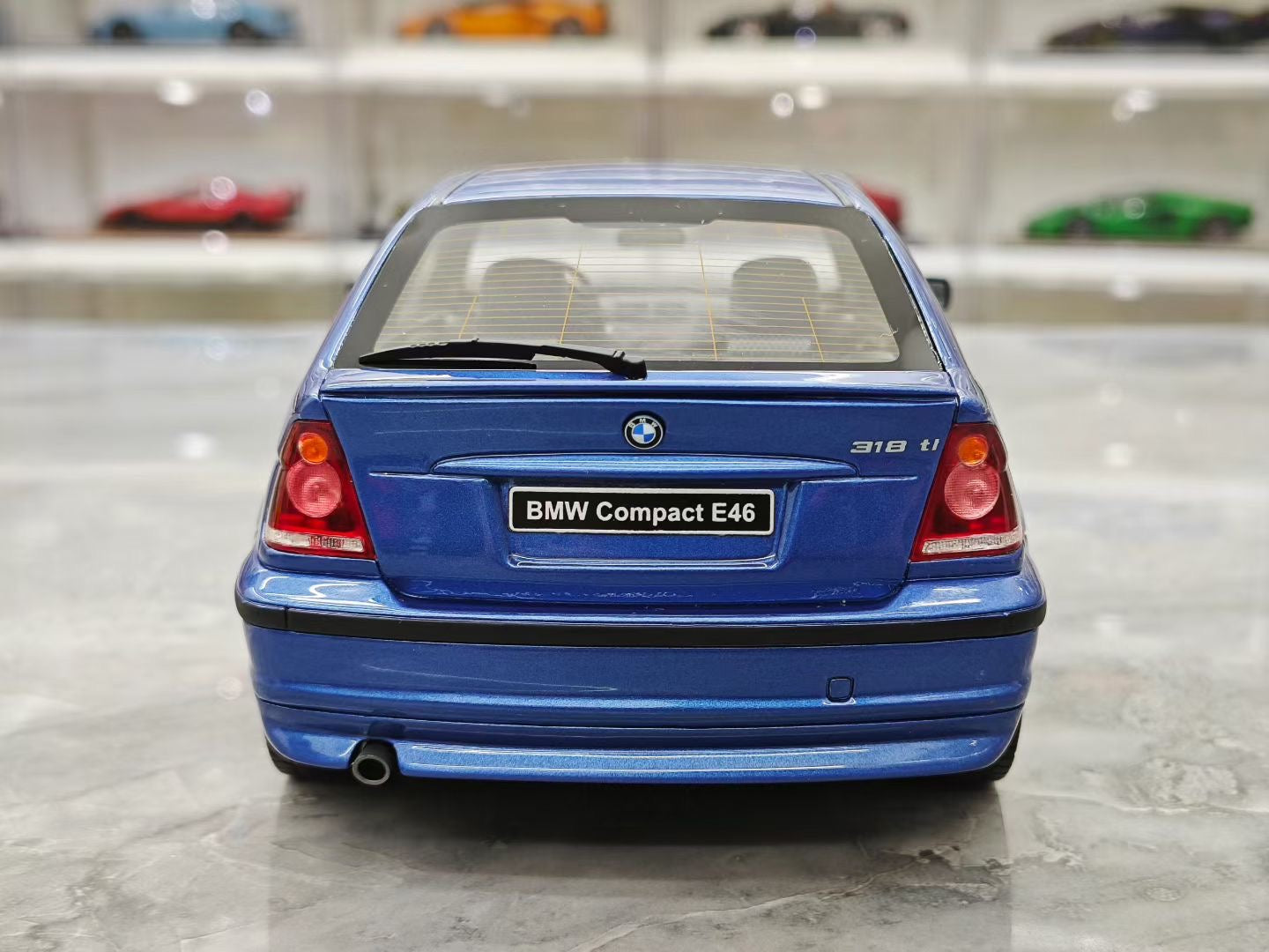 OTTO 1/18 BMW E46 318 TI