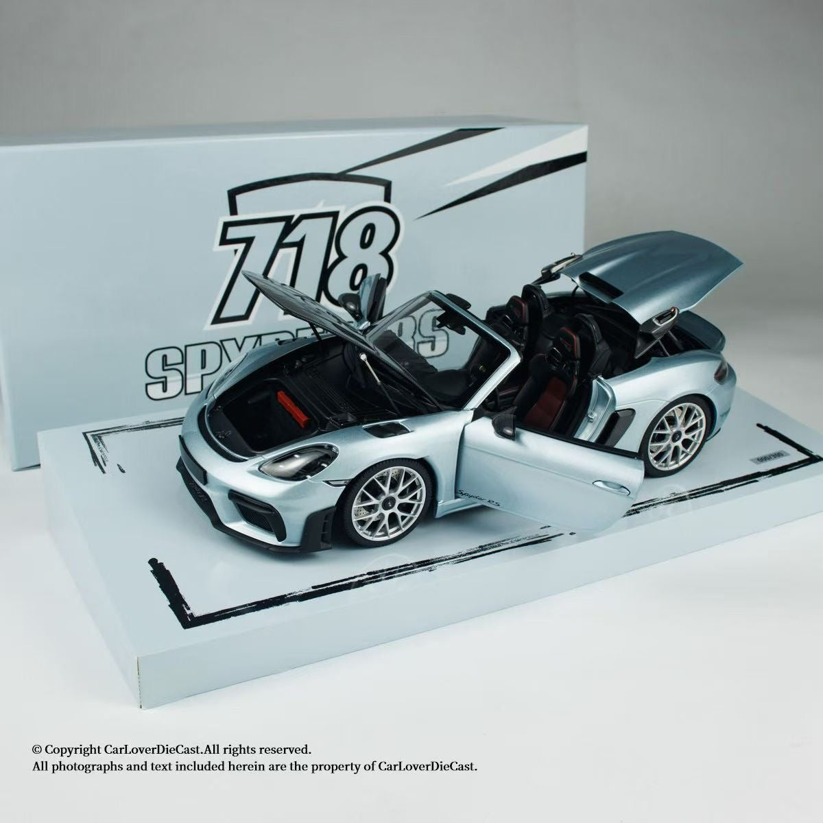 Minichamps 1:18 Porsche 718 SPYDER RS 2024 WEISSACH Glacier Silver Alloy Model