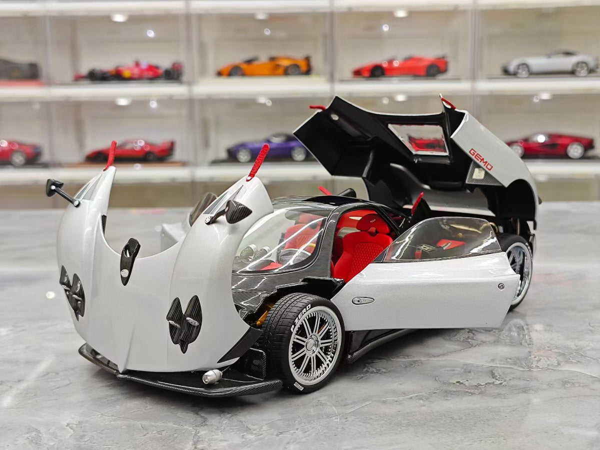 AR Pagani Zonda F (Brown) – 1:18 Die-cast Model