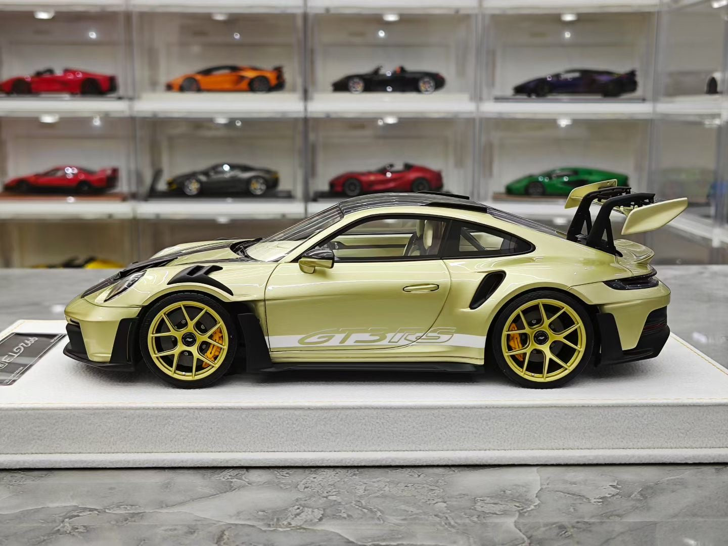 HH Model 1/18 Porsche 992.1 GT3 RS