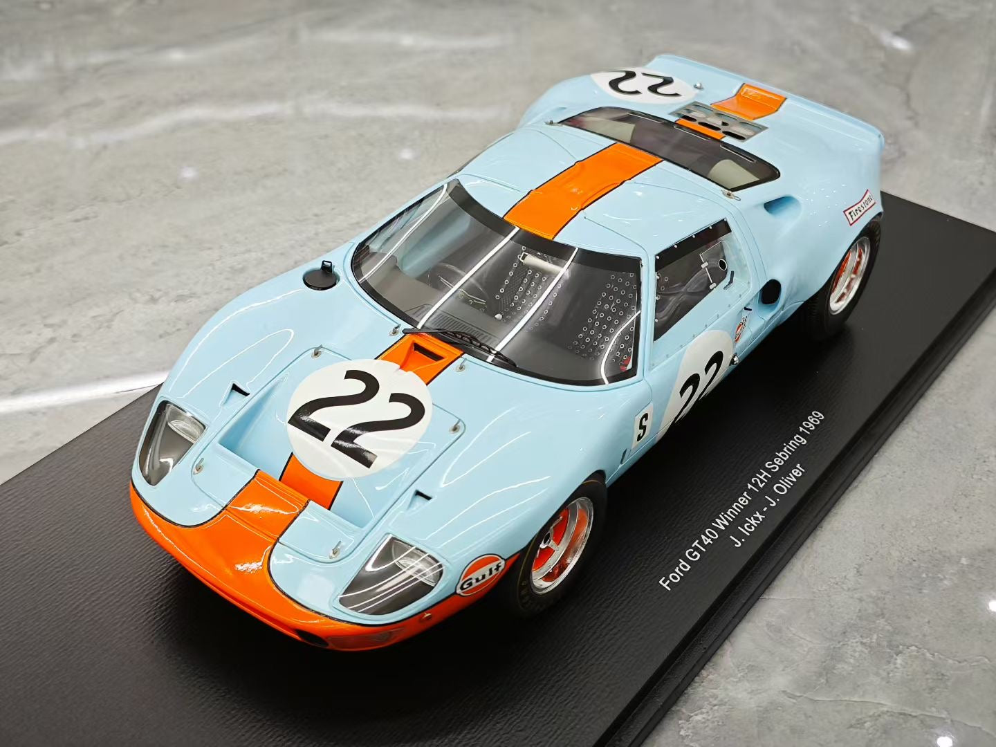 Spark 1/18 1969 Le Mans Sebring Endurance Race Victory Ford GT40